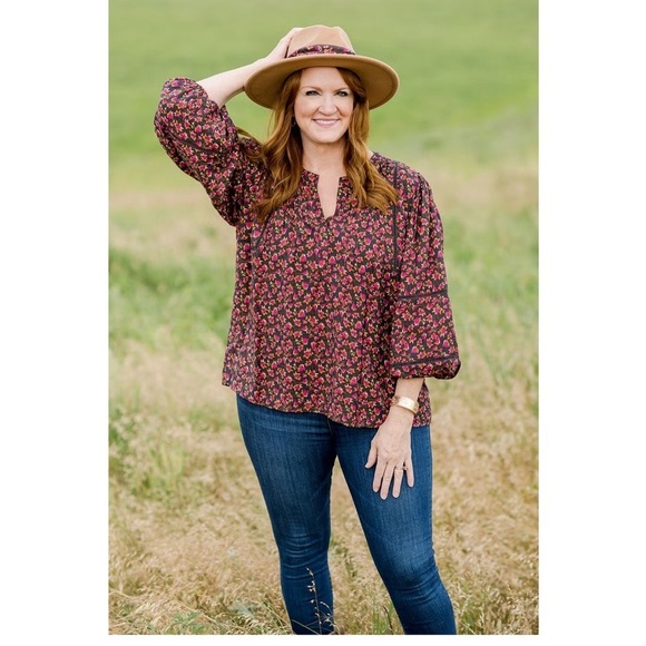 Pioneer Woman Embellished Split Neck Blouse large (12-14) pink brown - Picture 12 of 13